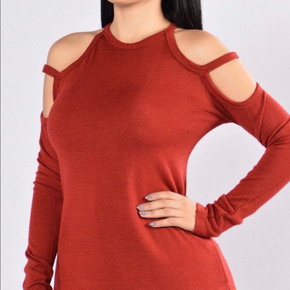 MAKE OFFER Fashion nova long sleeve cutout top